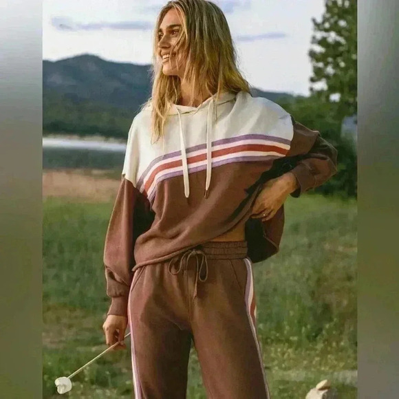 NEW O'Neil Fleece Hoodie Size Small - Picture 2 of 9